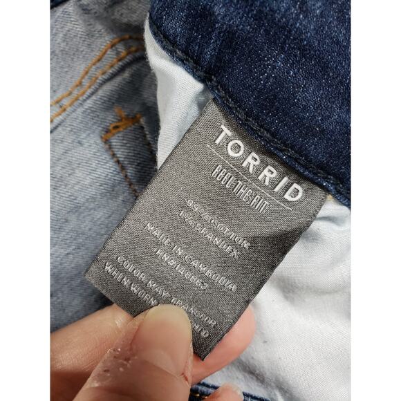 Torrid Jeans Size 18 Womens Blue Stretch Denim Plus Mid Rise Boyfriend Straight - Picture 4 of 12